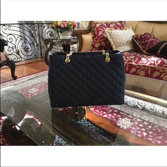 Authentic Michael Kors denim Susannah handbag - Picture 4 of 5